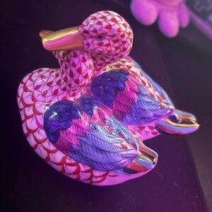 Herend red fishnet Ducks Figurine with gold accents